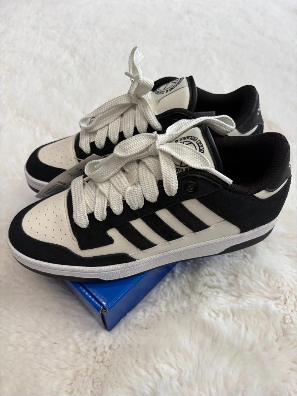 adidas Black and White Rapid Court Low ,Size Men 7.5 ,Sneakers